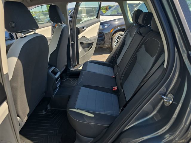 Used 2025 Volkswagen Taos S FWD image 15