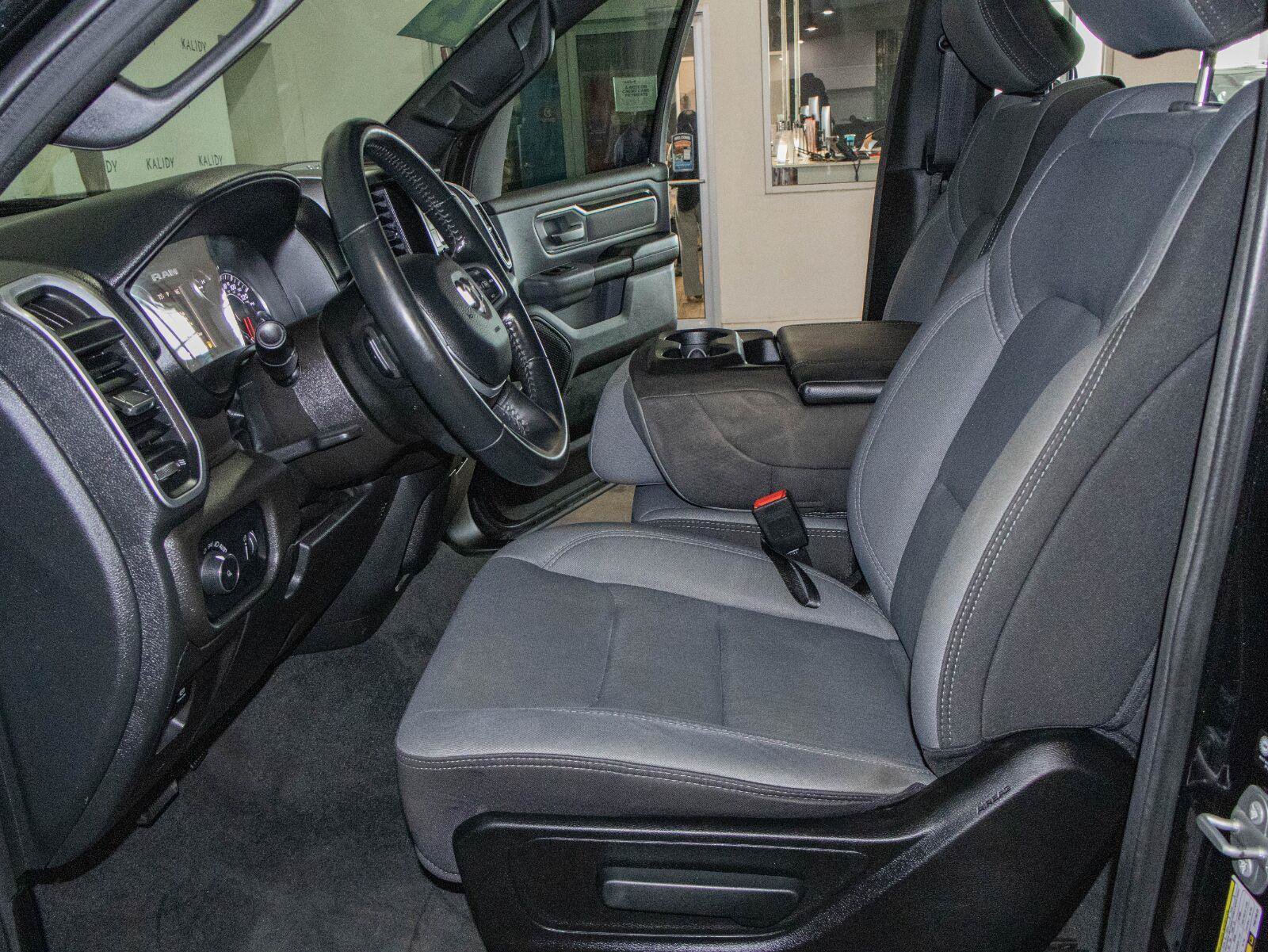 Used 2023 RAM 1500 Lone Star AWD/4WD image 7