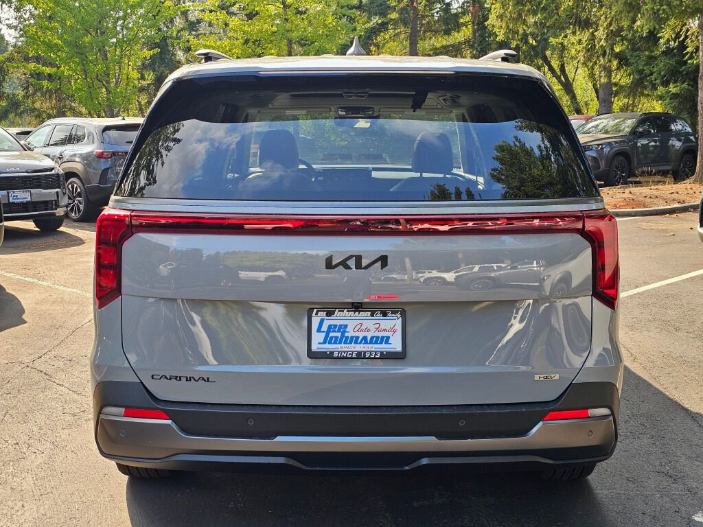 New 2026 Kia Carnival SX w/ SX Dark Edition Package image 6