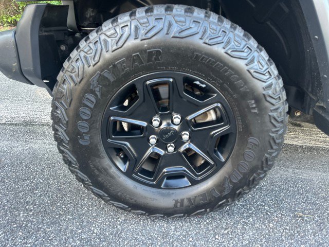 Used 2020 Jeep Wrangler Unlimited Sport w/ Cold Weather Group AWD/4WD image 9