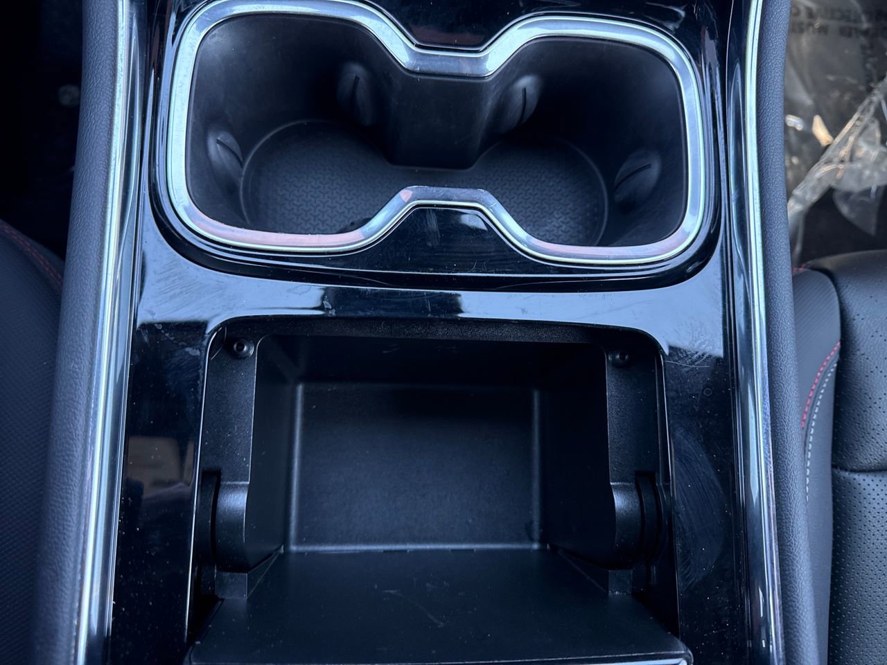 Used 2025 Chevrolet Traverse RS image 26