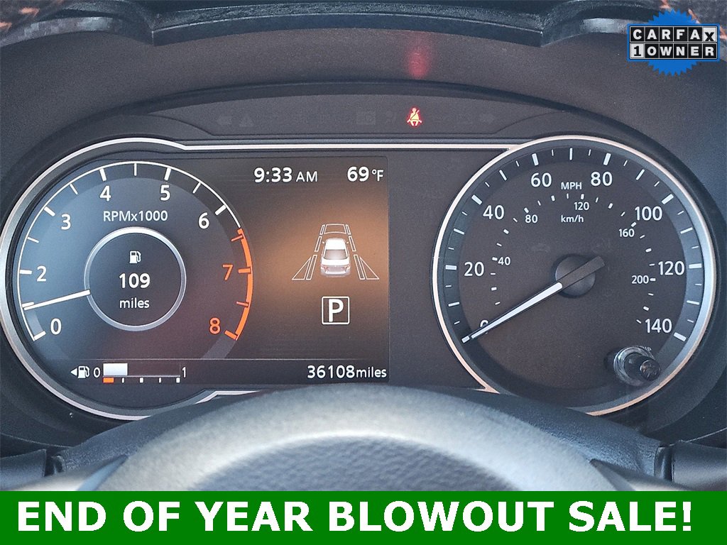 Used 2024 Nissan Versa SR w/ Electronics Package image 18