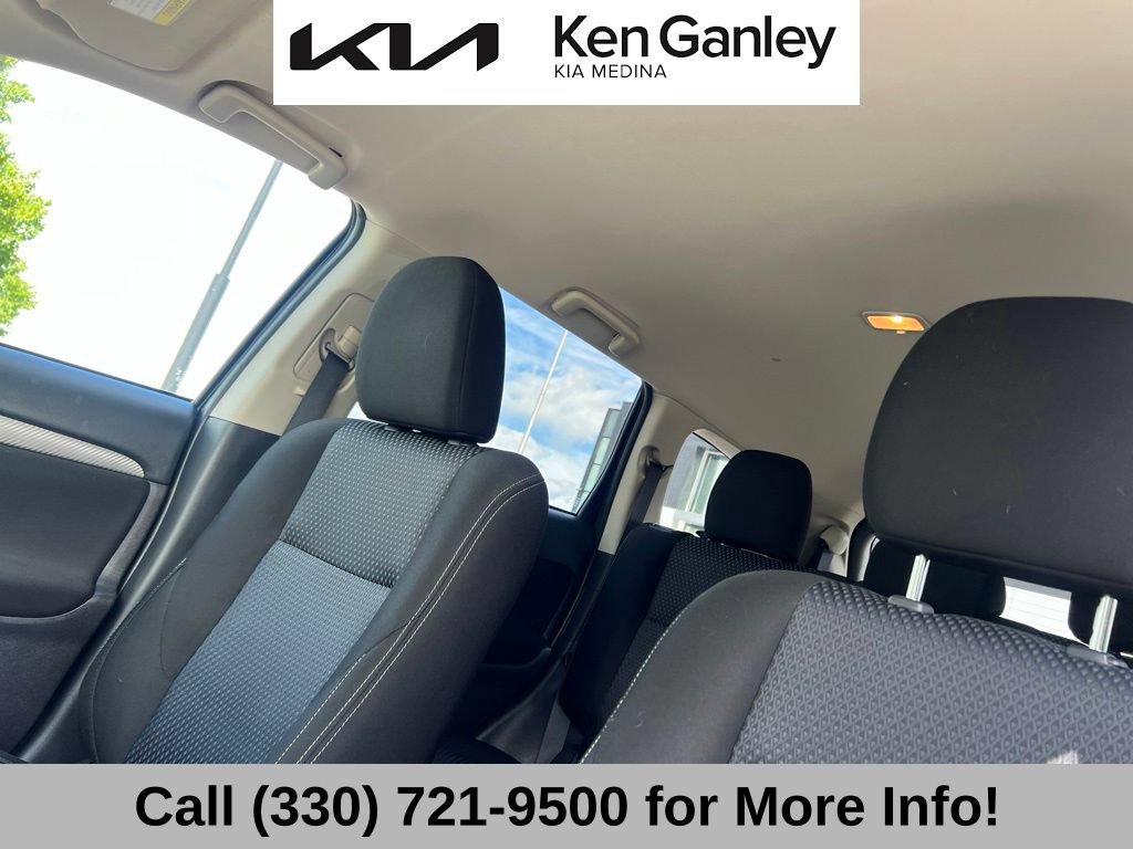 Used 2016 Mitsubishi Outlander SE AWD/4WD image 42
