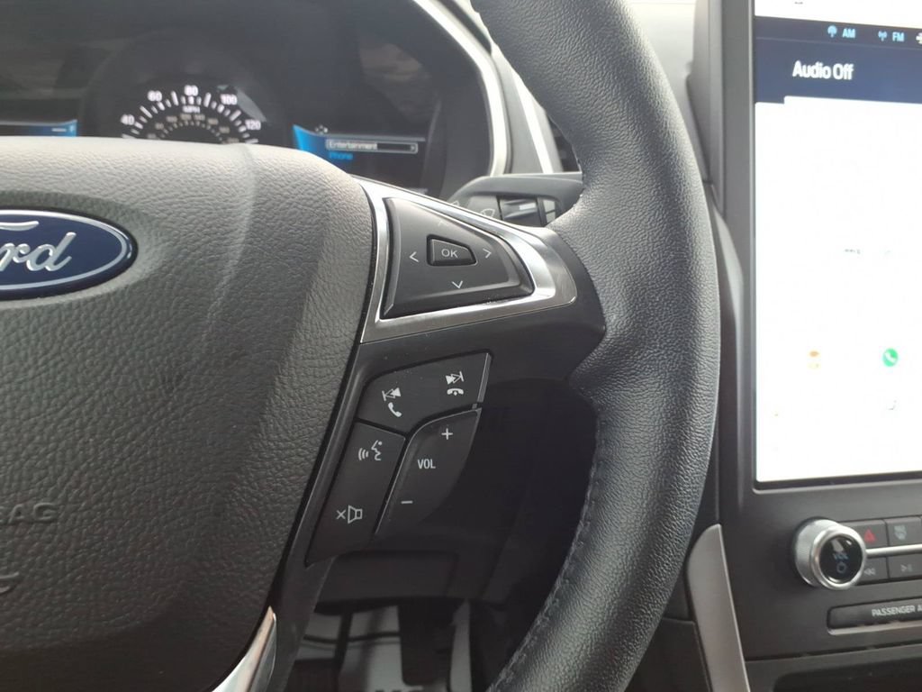 Used 2021 Ford Edge SEL w/ Convenience Package AWD/4WD image 16