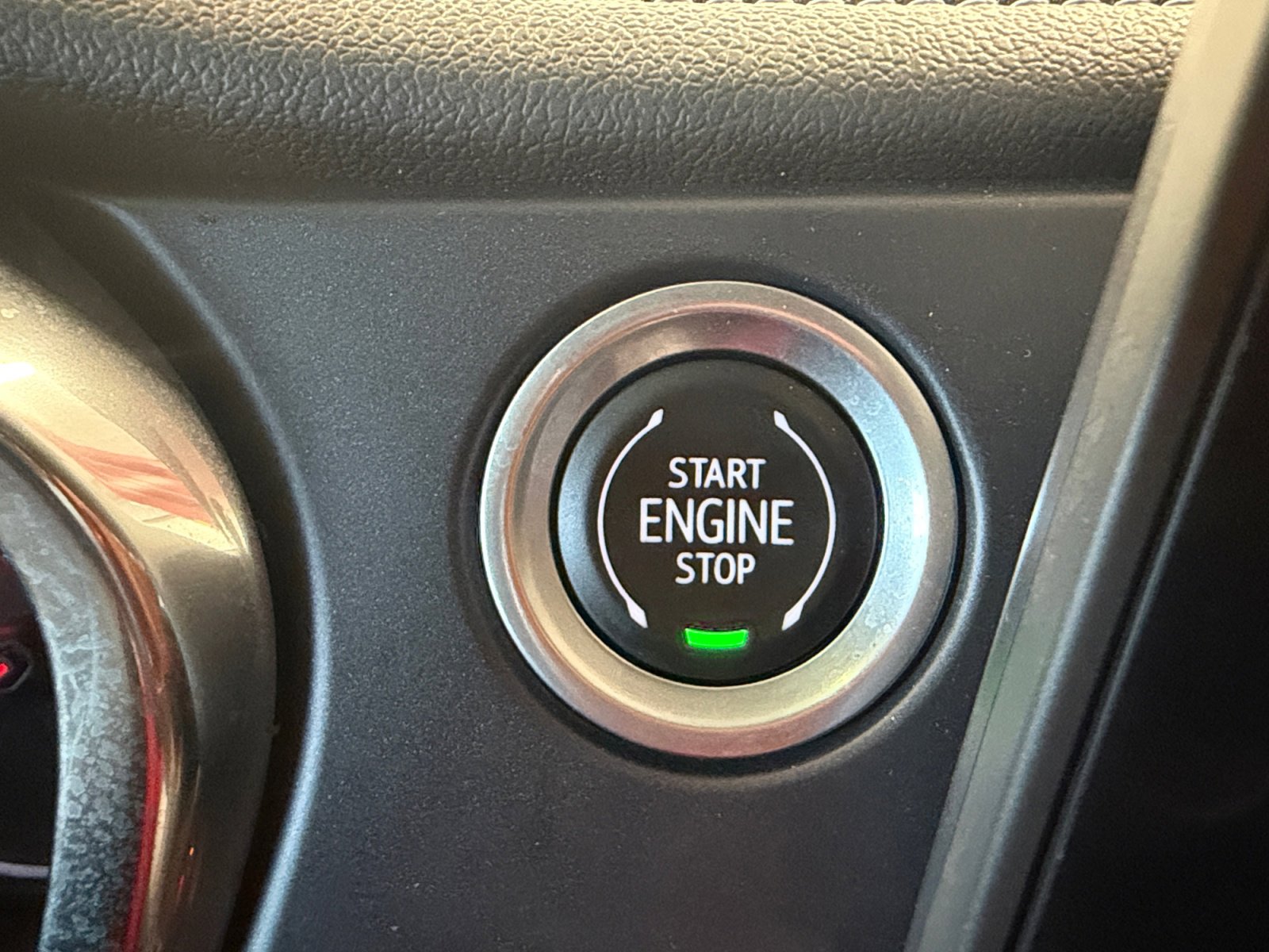 Used 2023 Chevrolet Blazer LT w/ Midnight/Sport Edition FWD image 30