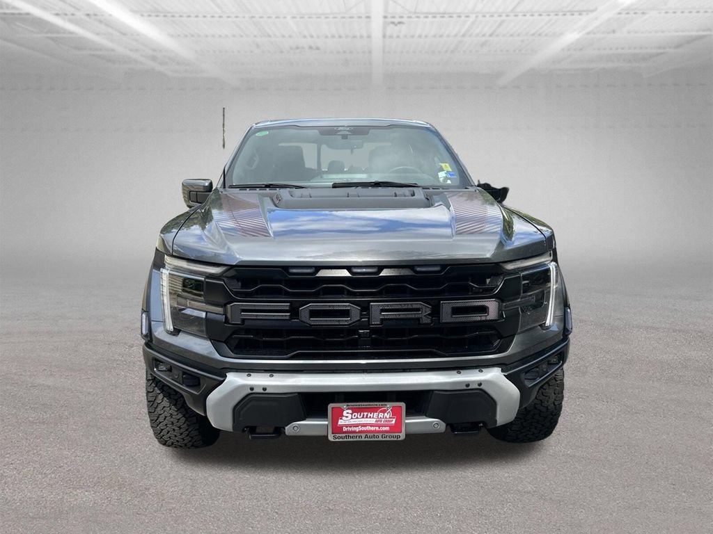Used 2025 Ford F150 Raptor AWD/4WD image 9