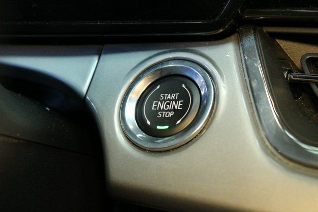 Used 2025 Chevrolet Trax LT w/ LT Convenience Package image 23