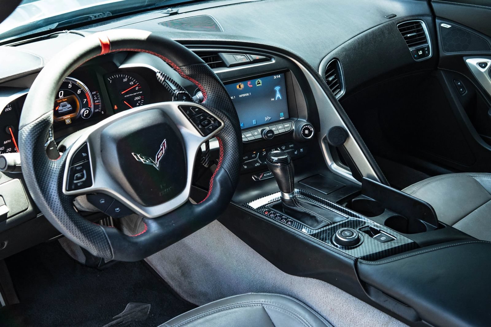 Used 2014 Chevrolet Corvette Stingray Coupe w/ 2LT Preferred Equipment Group RWD image 21