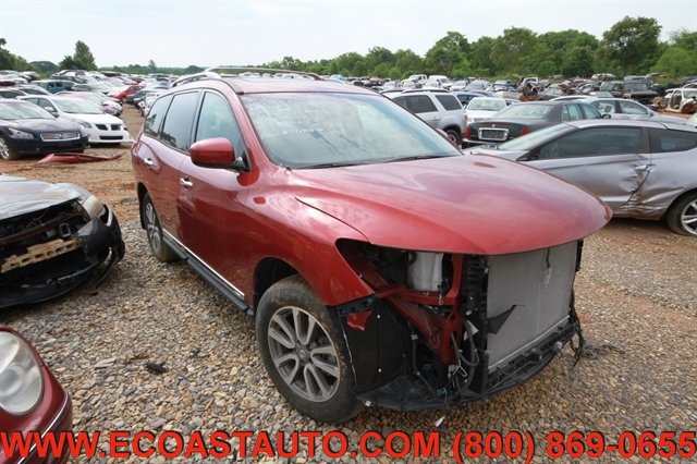 Used 2013 Nissan Pathfinder SL w/ SL Premium Pkg FWD image 3