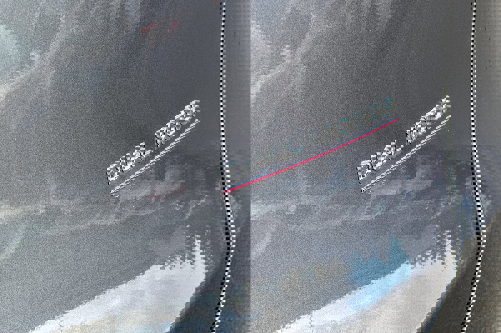 Used 2023 Tesla Model Y Performance image 28