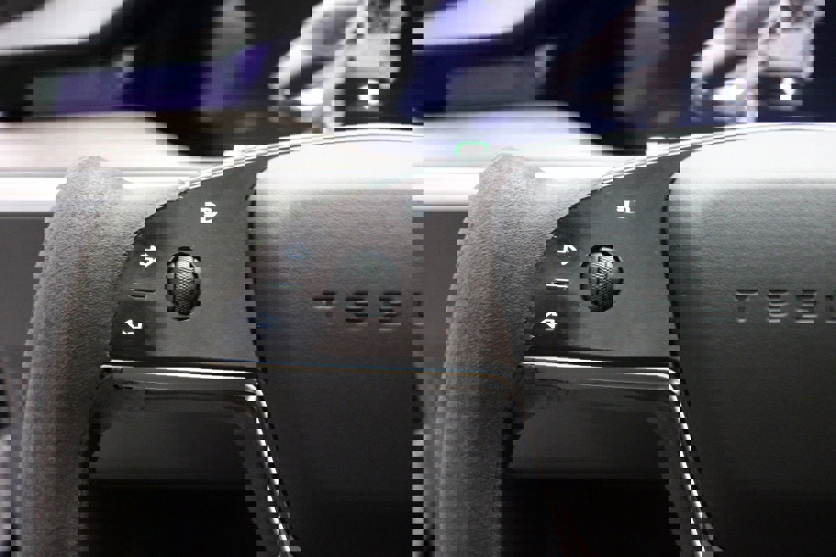 Used 2023 Tesla Model X image 51