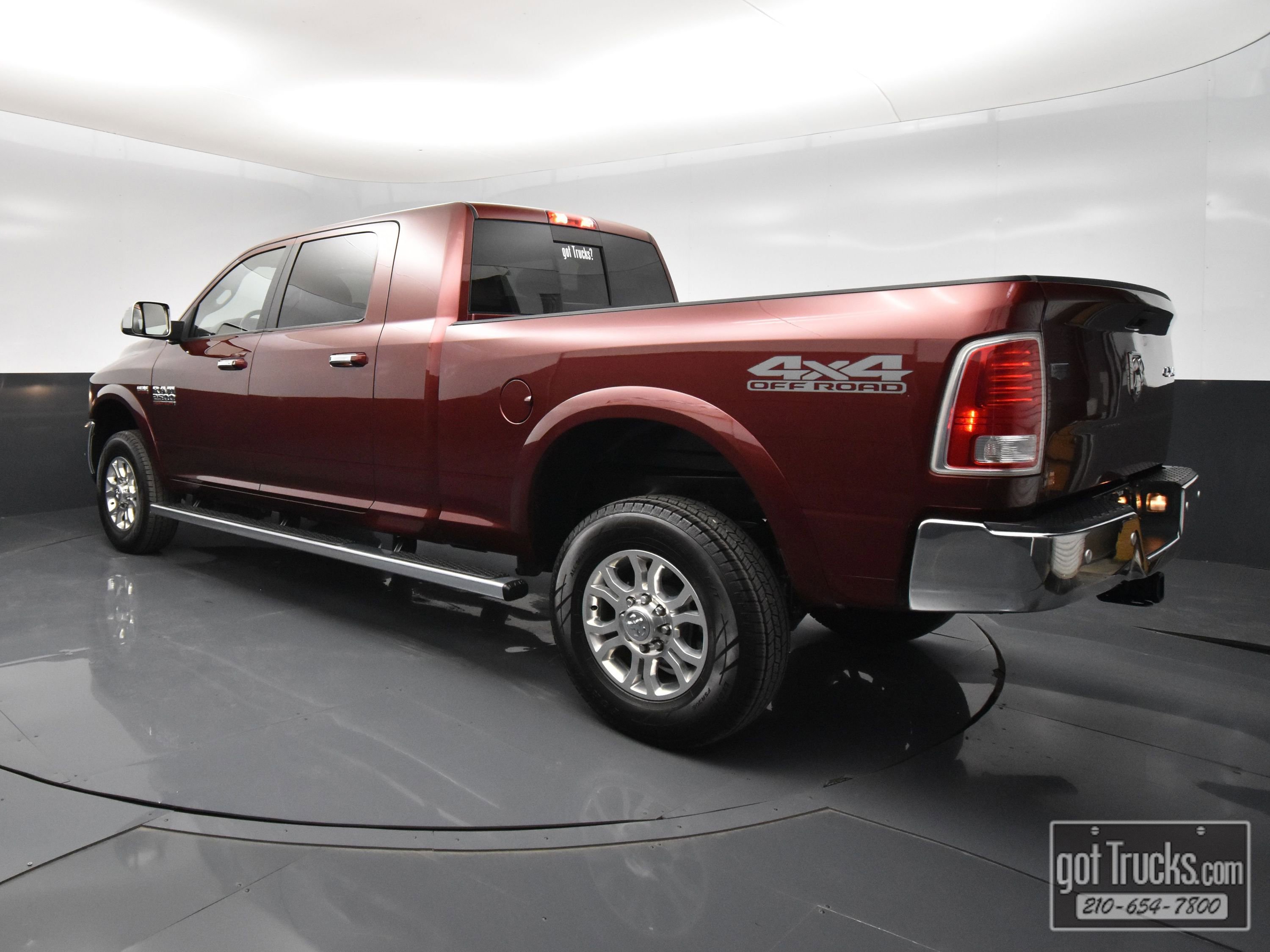 Used 2018 RAM 2500 Laramie w/ Off Road Package AWD/4WD image 5