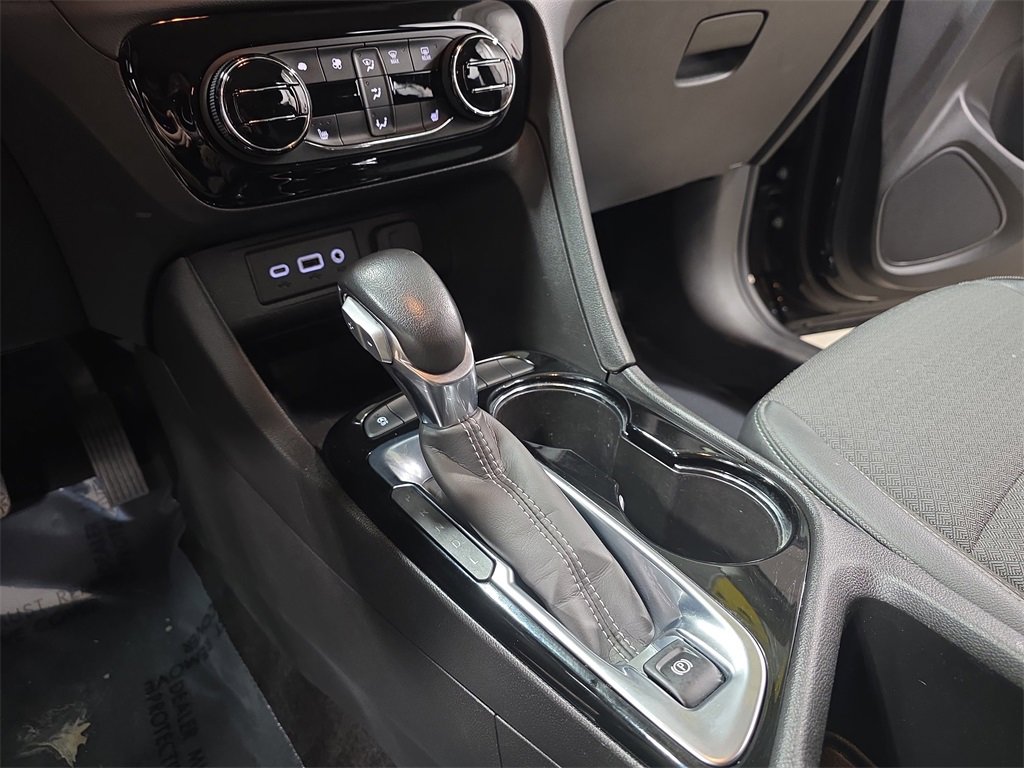 Used 2021 Buick Encore GX Select image 24
