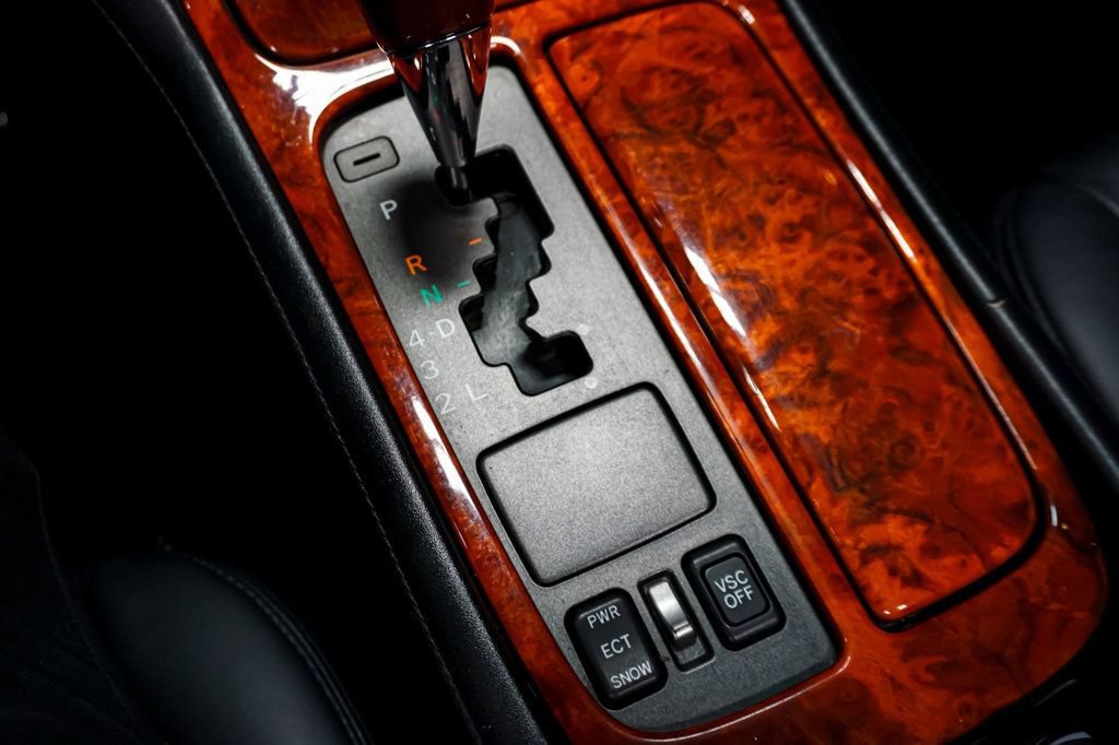 Used 2004 Lexus SC 430 Convertible RWD image 79