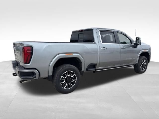 Used 2025 GMC Sierra 3500 Denali w/ Denali Reserve Package AWD/4WD image 5