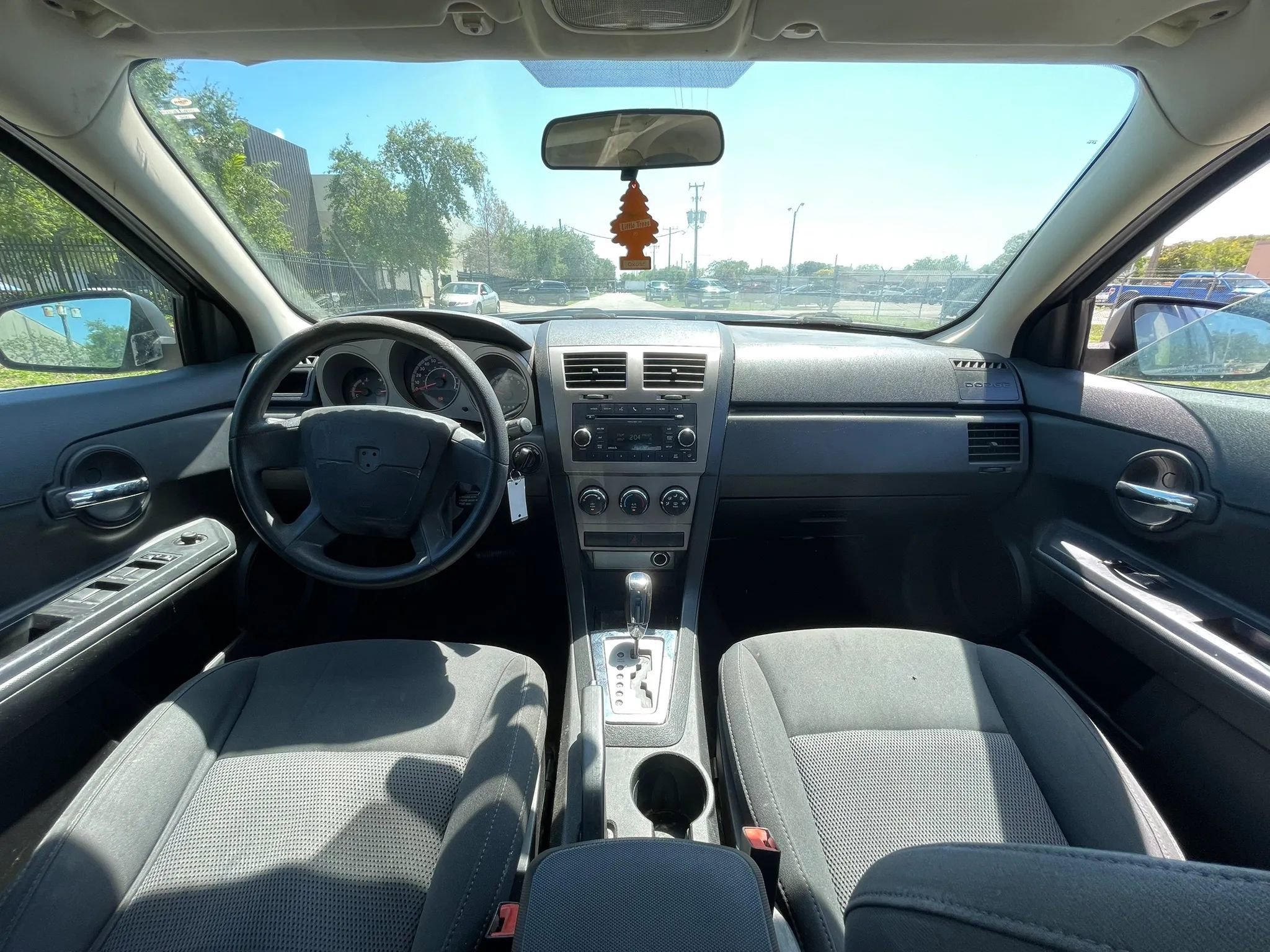 Used 2010 Dodge Avenger SXT FWD image 12