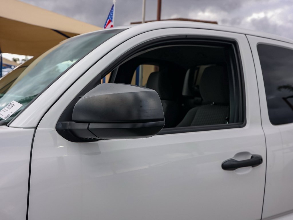 Used 2022 Toyota Tacoma SR image 16