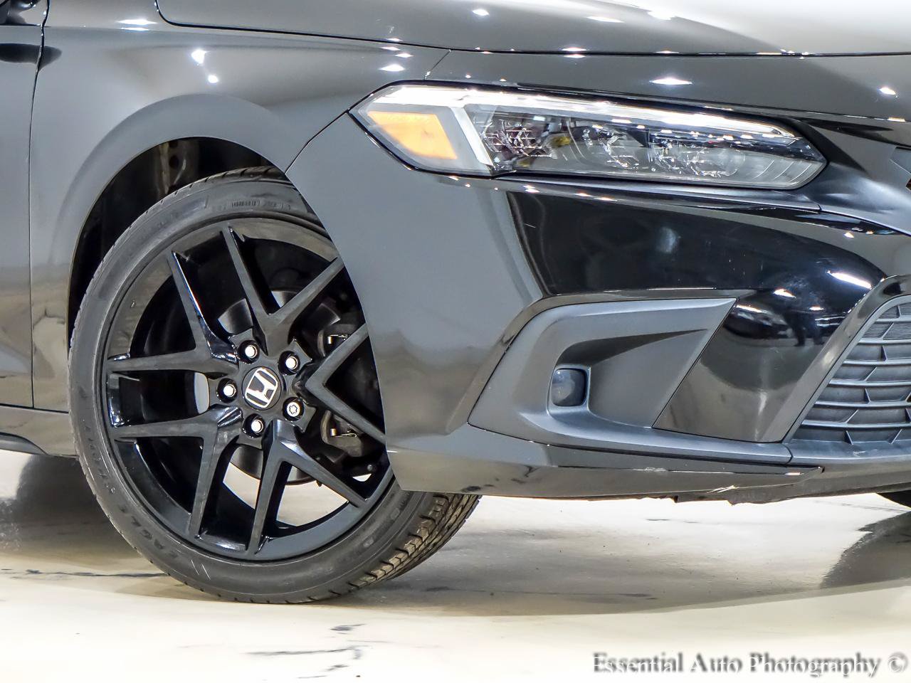 Used 2023 Honda Civic Sport image 3