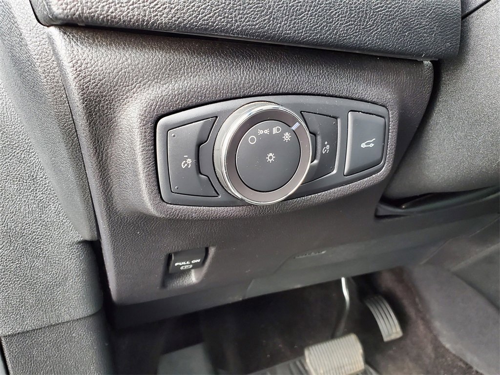 Used 2019 Lincoln MKC Reserve w/ MKC Climate Package image 10