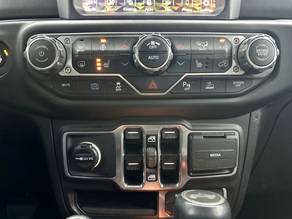 Used 2021 Jeep Wrangler Unlimited Sahara image 21