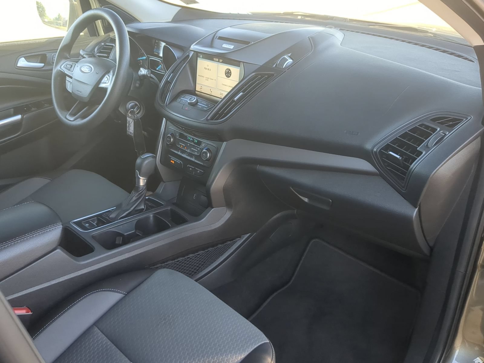 Used 2017 Ford Escape SE w/ Equipment Group 201A AWD/4WD image 35