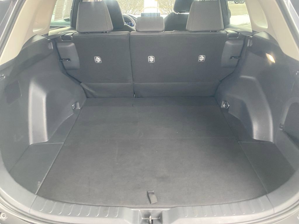 Used 2024 Toyota RAV4 LE image 30