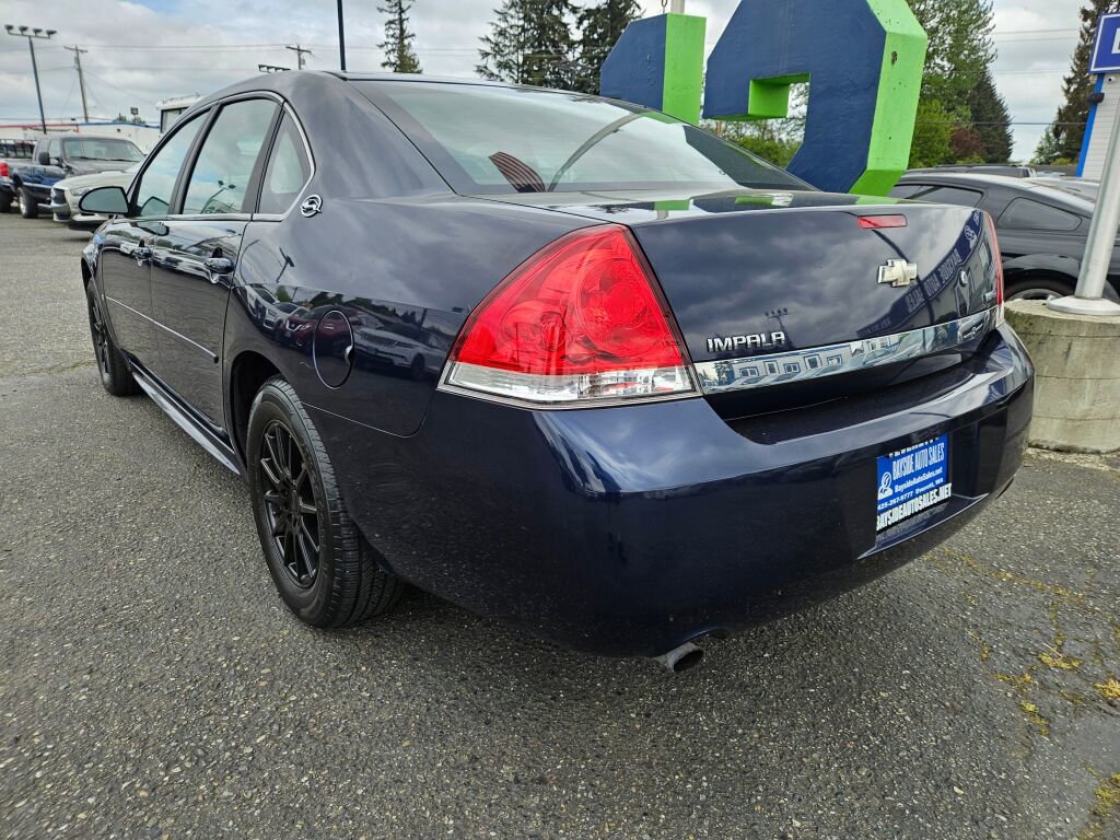 Used 2009 Chevrolet Impala Police FWD image 3