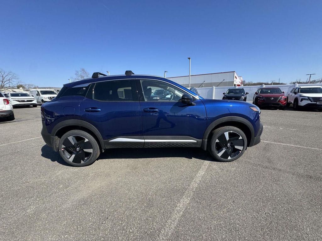 New 2026 Nissan Kicks SR w/ Illumination Package AWD/4WD image 6