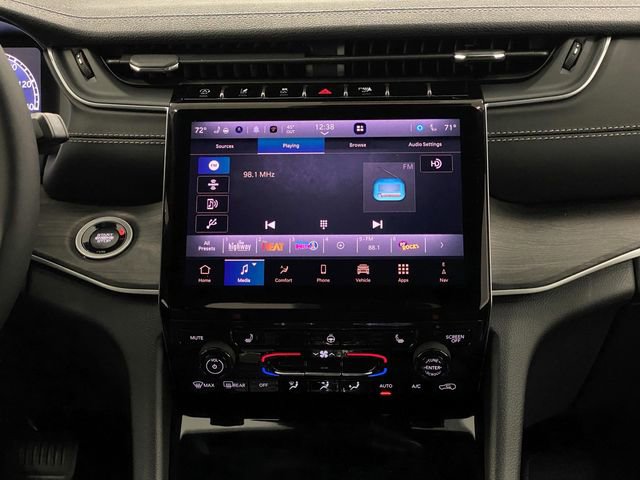 New 2025 Jeep Grand Cherokee L Limited w/ Black Appearance Package image 8