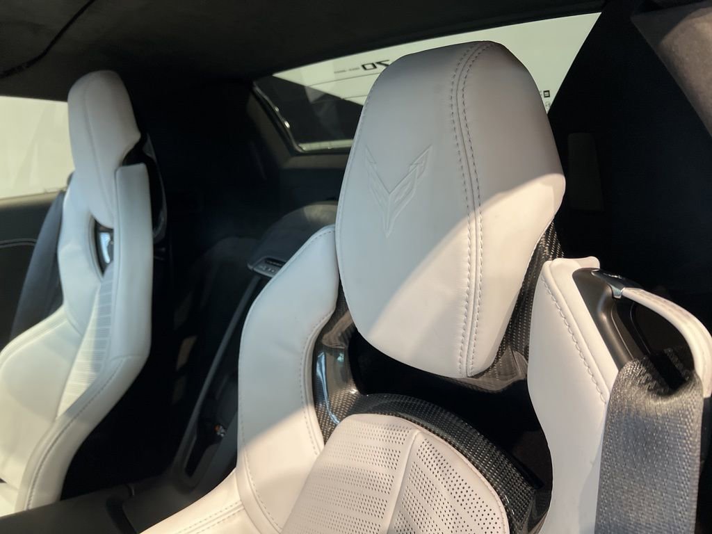 Used 2023 Chevrolet Corvette Stingray Premium Conv w/ Stealth Interior Trim Package image 17