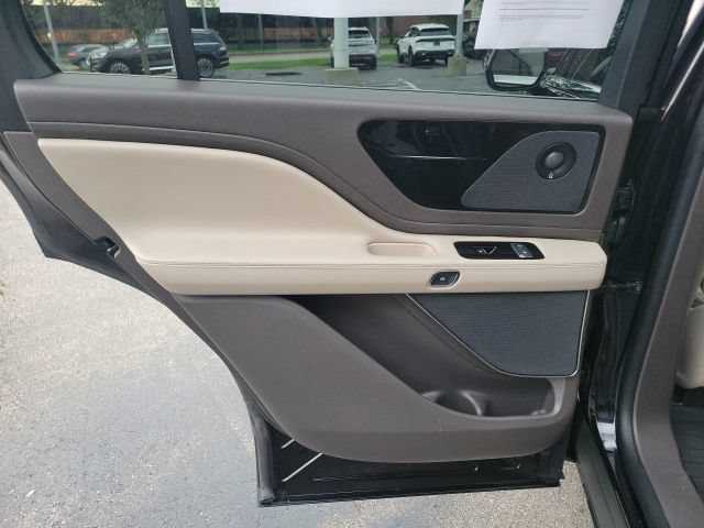 Certified 2024 Lincoln Aviator Reserve w/ Elements Package Plus AWD/4WD image 22