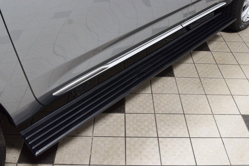 Used 2023 Cadillac Escalade Premium Luxury Platinum image 29