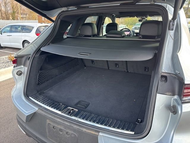 Used 2024 Porsche Cayenne w/ Premium Package image 12