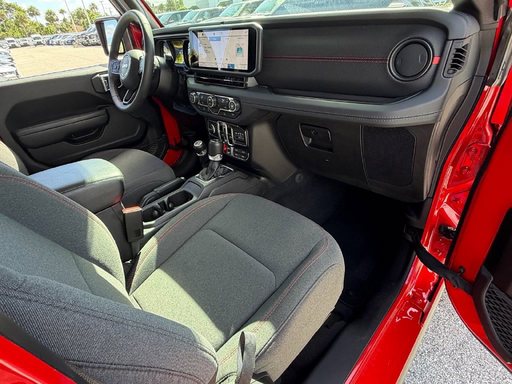 Used 2026 Jeep Gladiator Rubicon AWD/4WD image 18