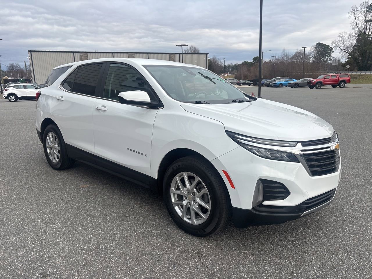 Used 2023 Chevrolet Equinox LT image 9