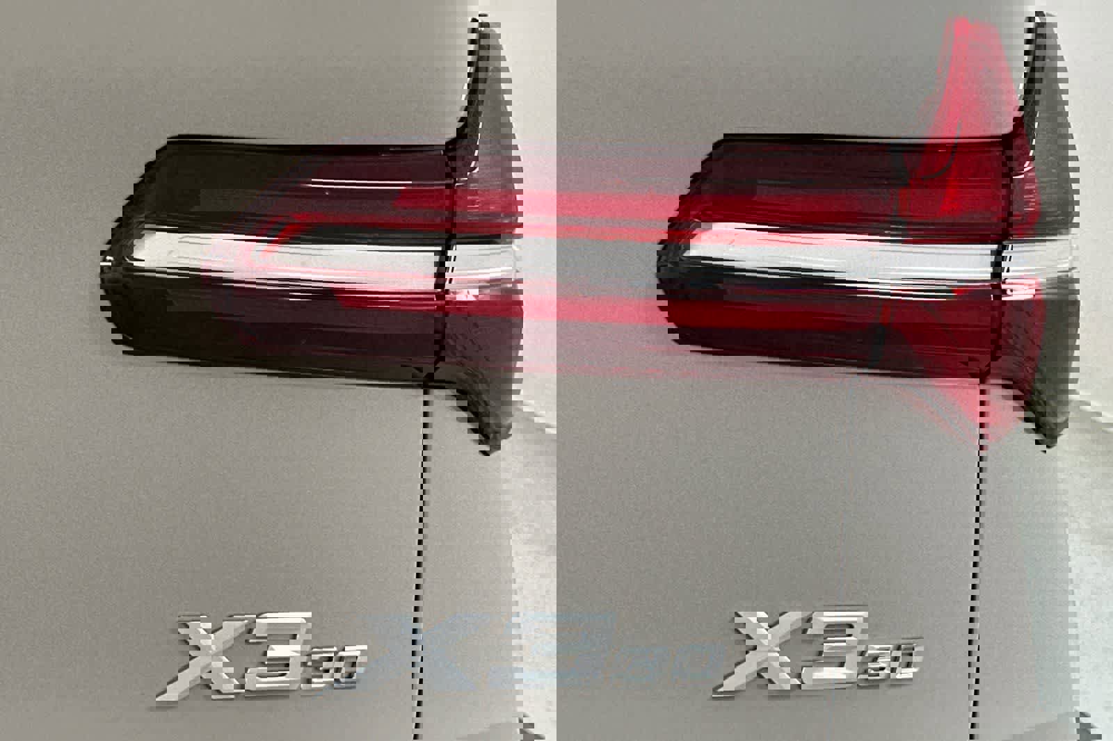 Used 2025 BMW X3 xDrive30i w/ Premium Package image 26