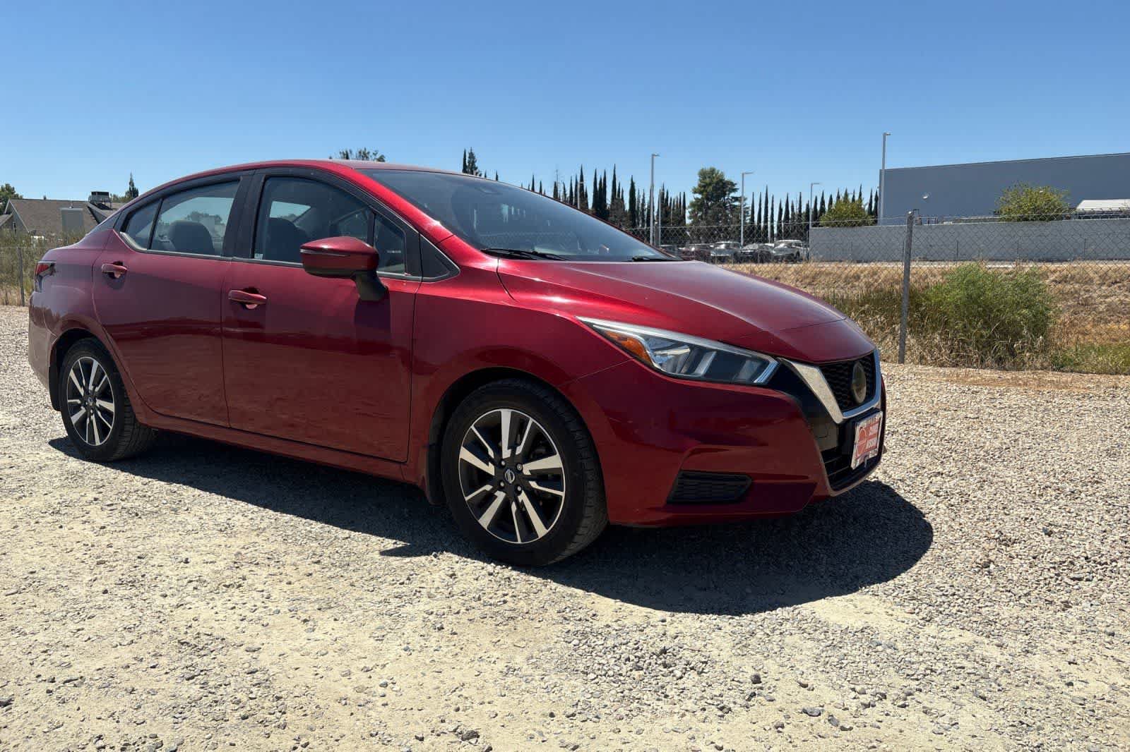 Used 2020 Nissan Versa SV FWD image 10
