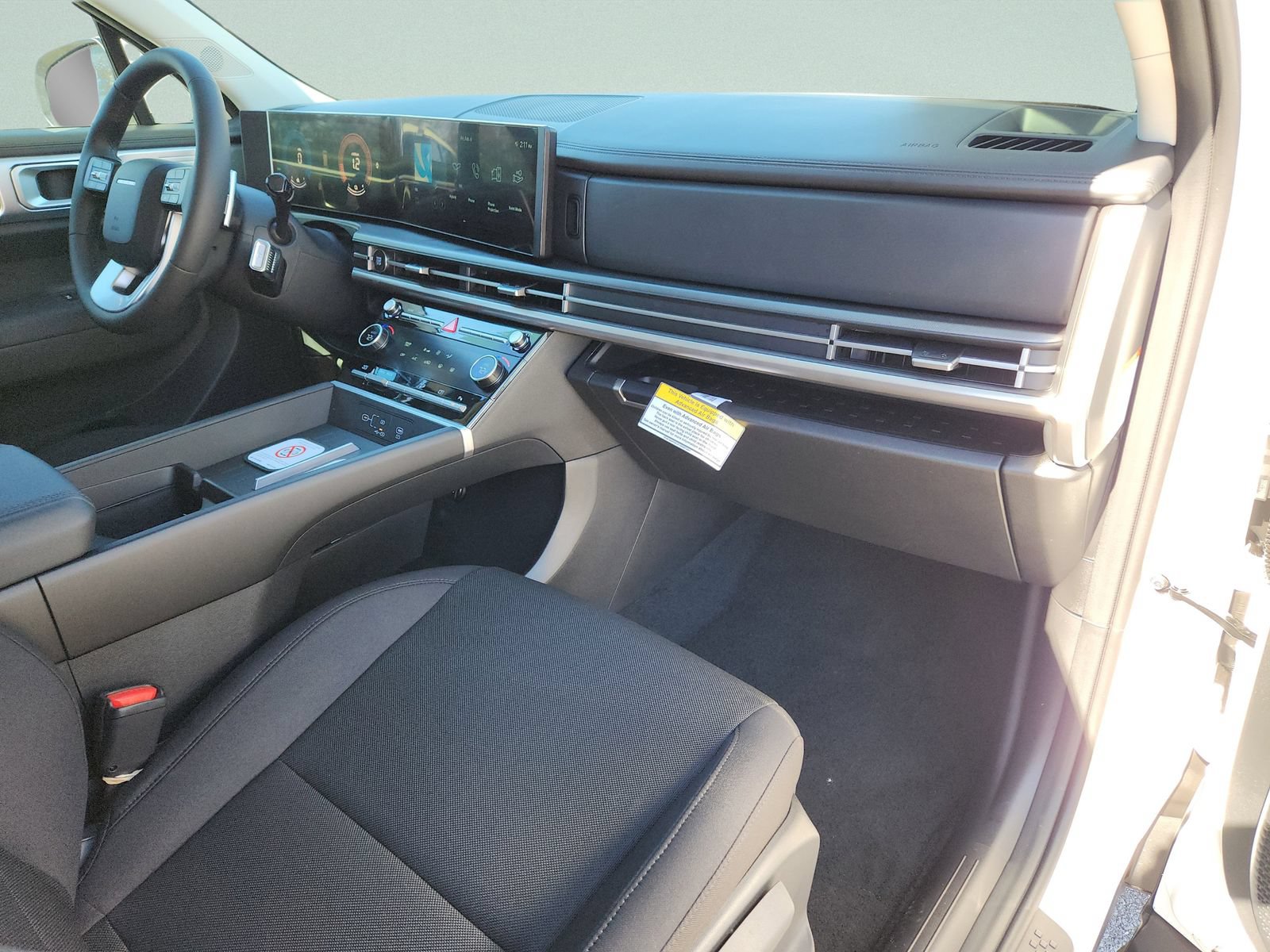 New 2026 Hyundai Santa Fe SE FWD image 7