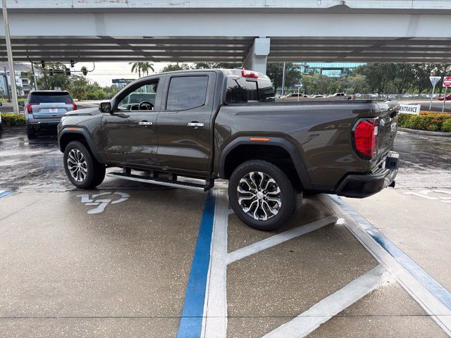 Used 2023 GMC Canyon Denali AWD/4WD image 5