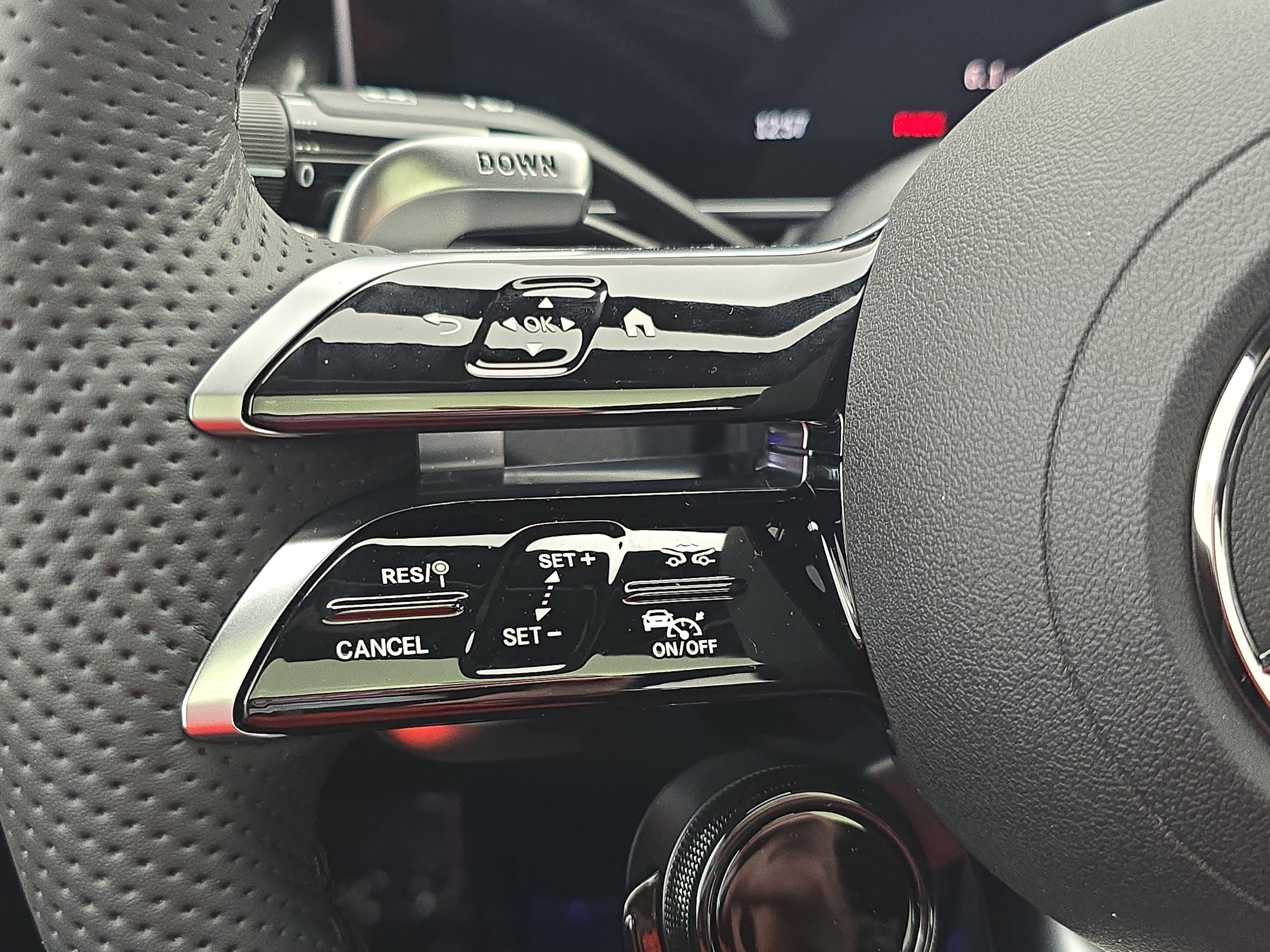 New 2026 Mercedes-Benz GLC 43 AMG 4MATIC Coupe image 17