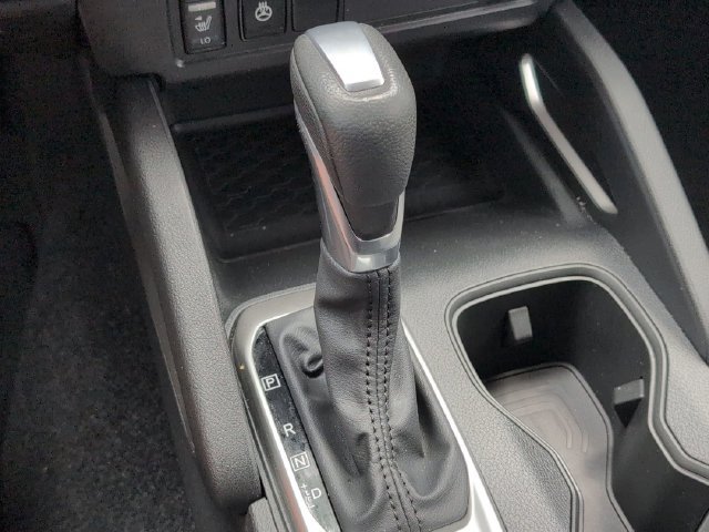 Used 2024 Nissan Frontier SV RWD image 22