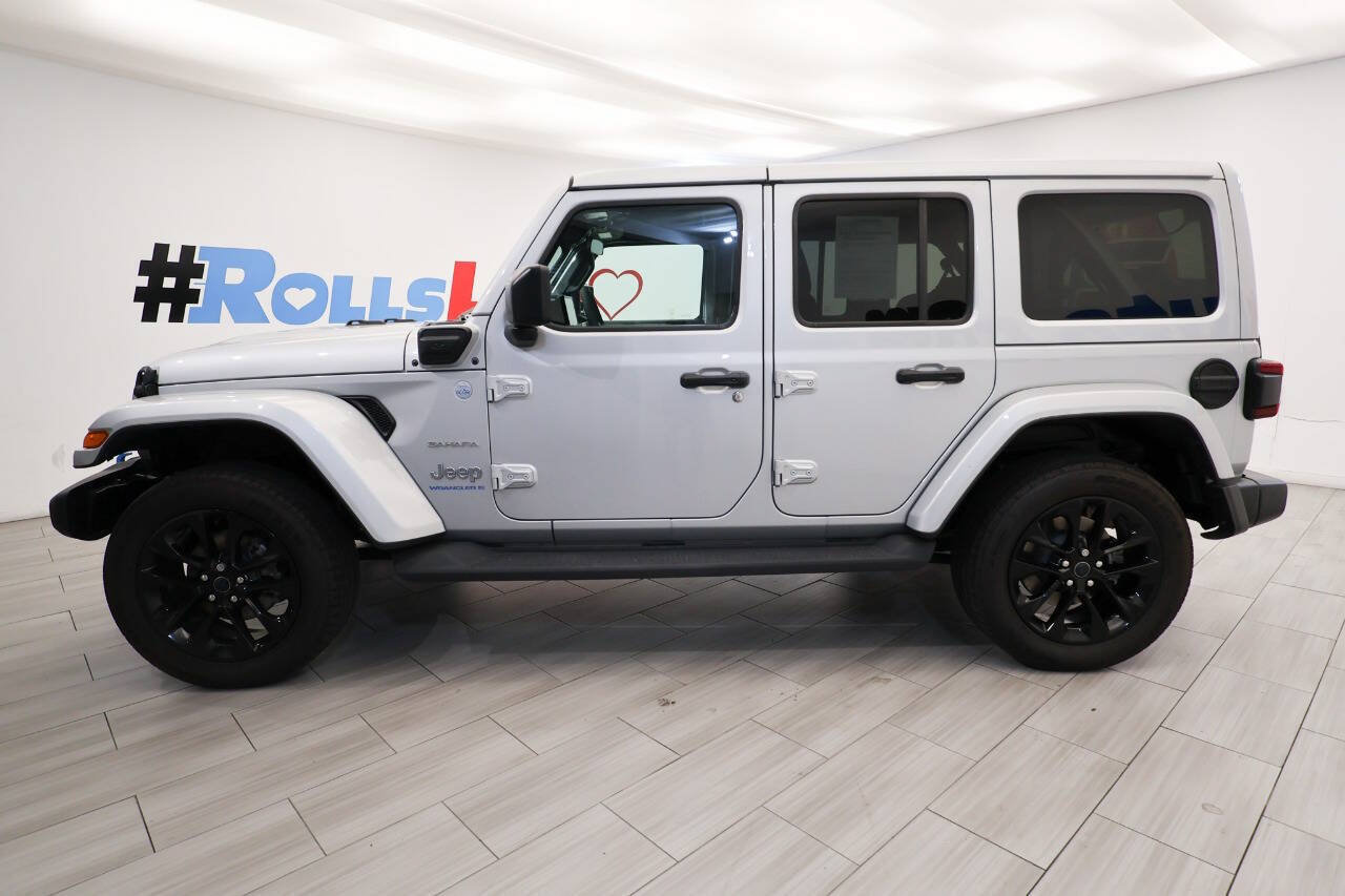 Used 2024 Jeep Wrangler Unlimited Sahara w/ Safety Group AWD/4WD image 2