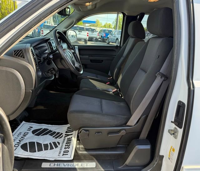 Used 2011 Chevrolet Silverado 1500 LT w/ All-Star Edition AWD/4WD image 2