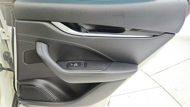 Used 2020 Maserati Levante S image 29