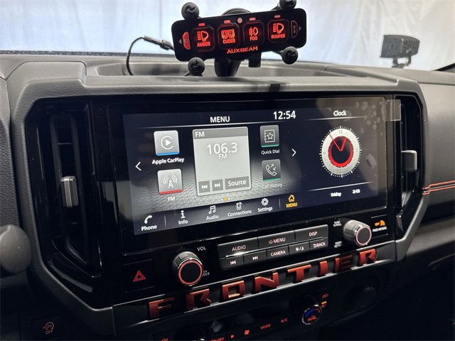 Used 2025 Nissan Frontier PRO-4X w/ Pro Convenience Package image 17