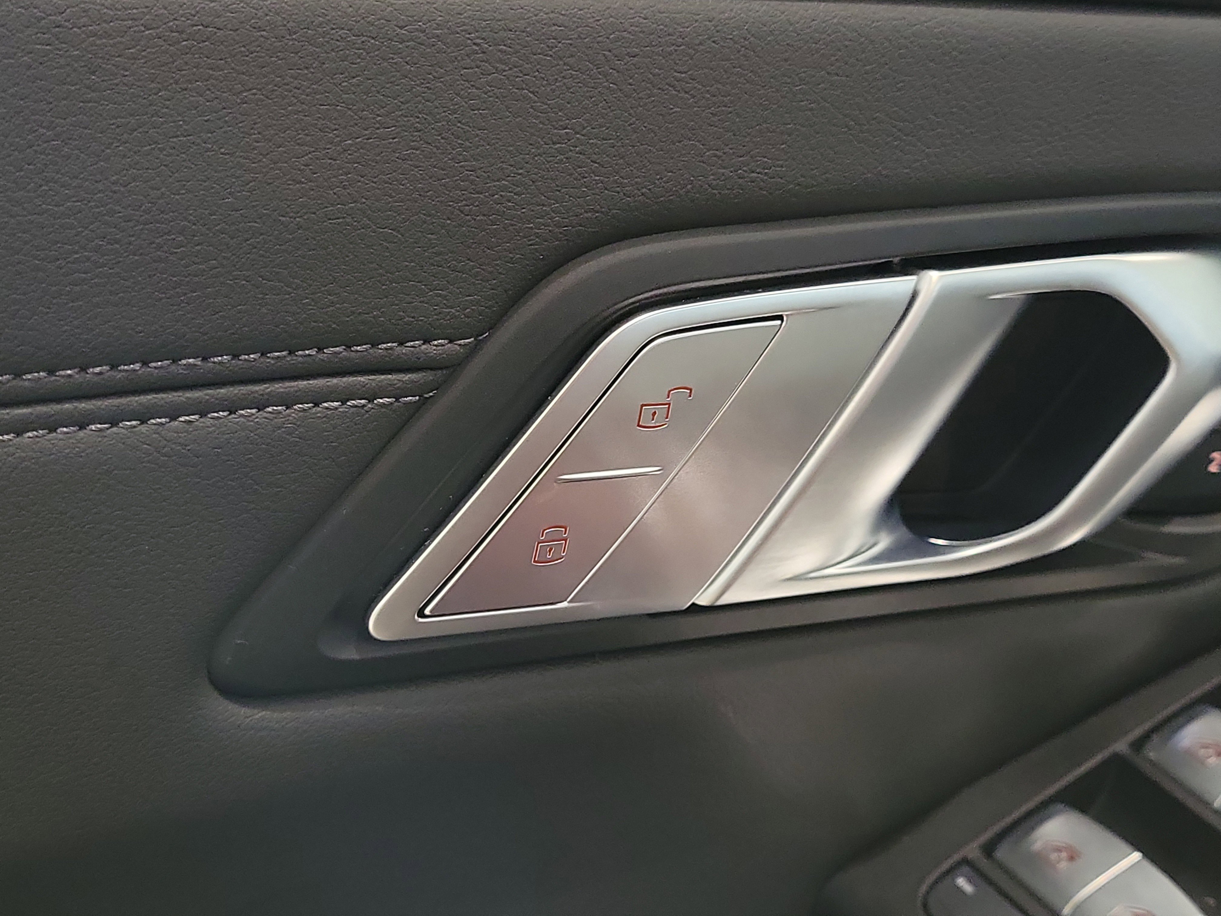 Used 2026 BMW M3 Competition image 19