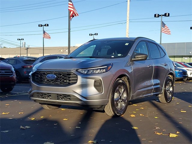 Certified 2023 Ford Escape ST-Line w/ Tech Pack #1 image 2