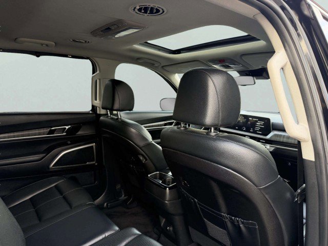 Used 2023 Kia Telluride EX image 43