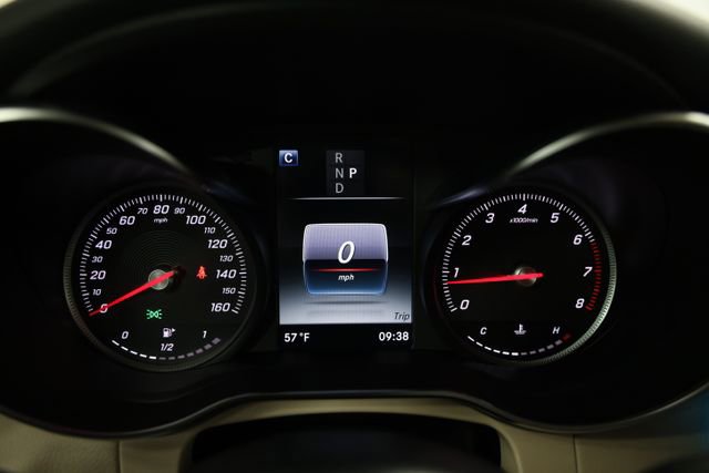Used 2018 Mercedes-Benz GLC 300 4MATIC image 34