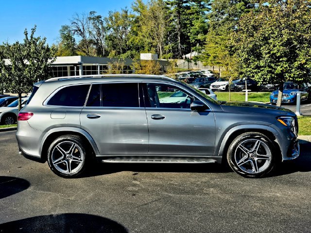 Certified 2026 Mercedes-Benz GLS 450 4MATIC image 9